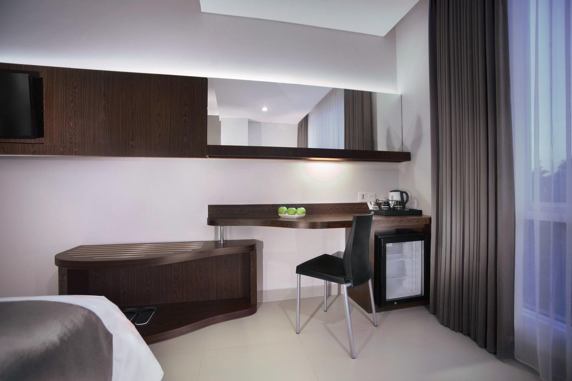 Neo Denpasar By Aston Hotel Ngoại thất bức ảnh
