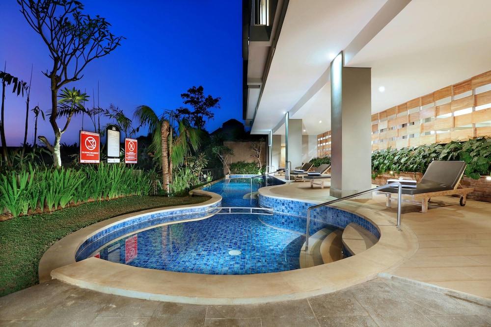 Neo Denpasar By Aston Hotel Ngoại thất bức ảnh