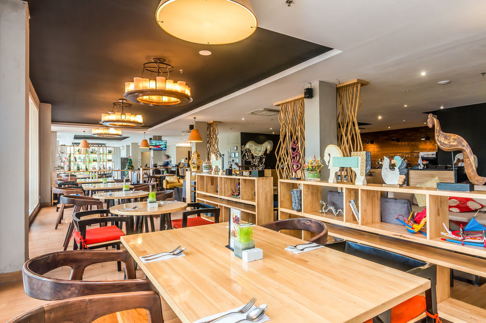 Neo Denpasar By Aston Hotel Ngoại thất bức ảnh