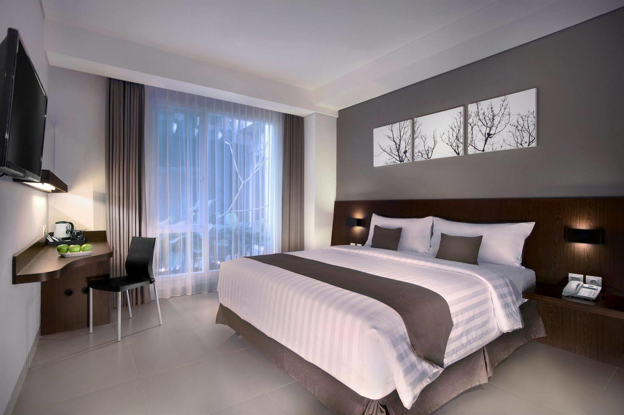 Neo Denpasar By Aston Hotel Ngoại thất bức ảnh