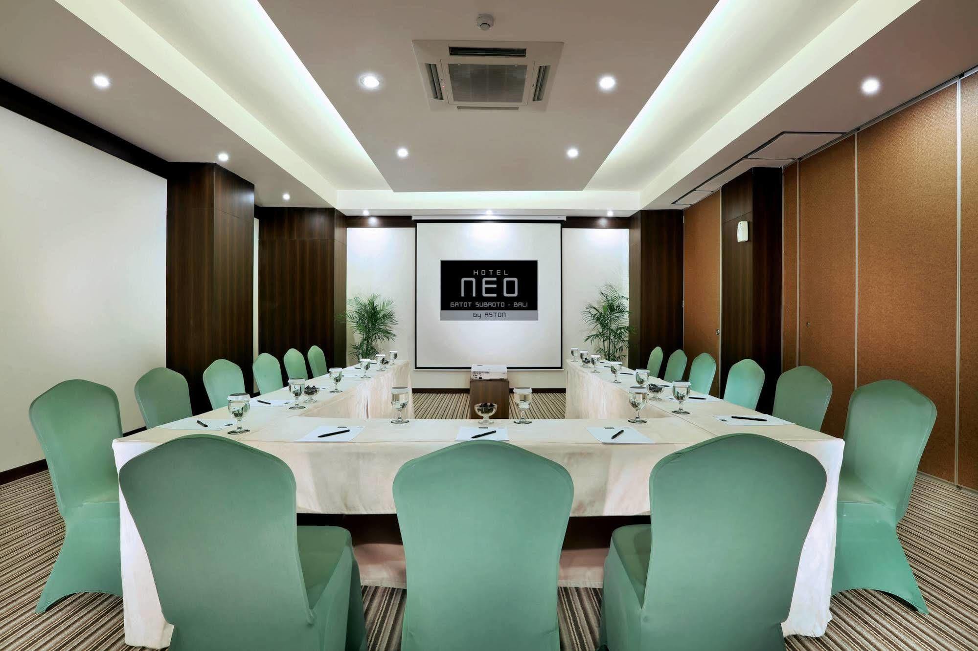 Neo Denpasar By Aston Hotel Ngoại thất bức ảnh